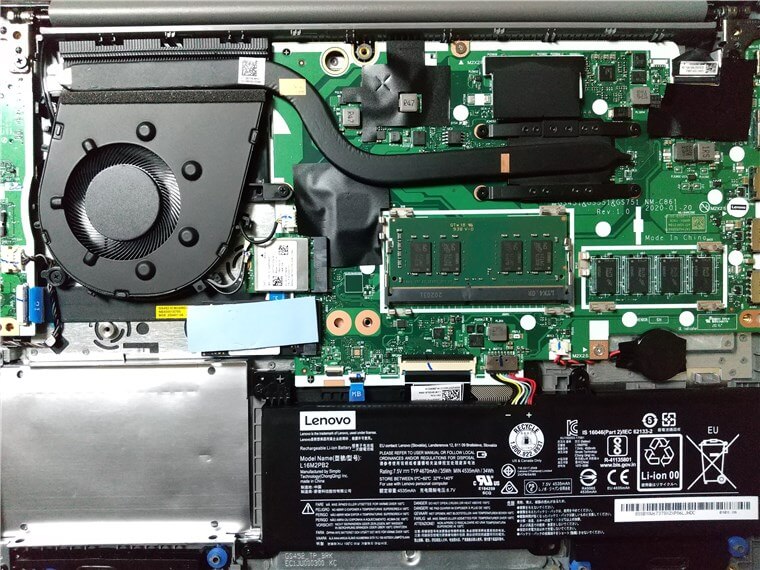Lenovo IdeaPad Slim 350(AMD Ryzen 3 4300Uモデル)にメモリを増設した写真