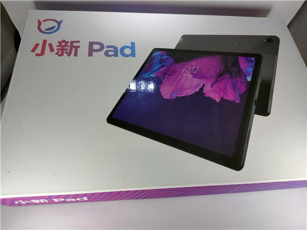 XiaoxinPad(Lenovo P11)のパッケージ外観
