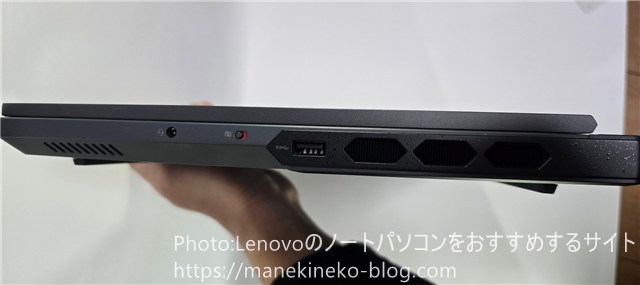 Legion Pro 7i Gen 8(82WQ0034JP)のインターフェース確認(右側面)